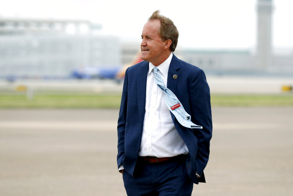 Report: FBI Investigating Texas Attorney General Ken Paxton – Houston Public Media