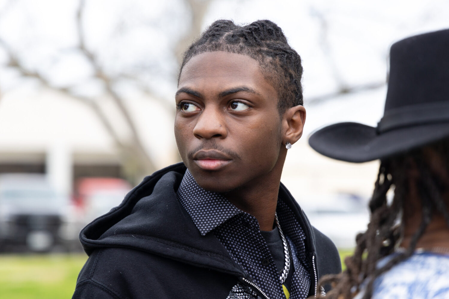 A Black student punished for his hairstyle wants to return to the Texas school he left – Houston Public Media