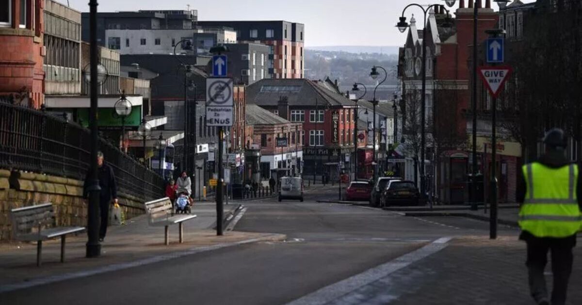 Locals in 'UK's most miserable town' hit back - 'life's beautiful here' | UK | News | Express.co.uk