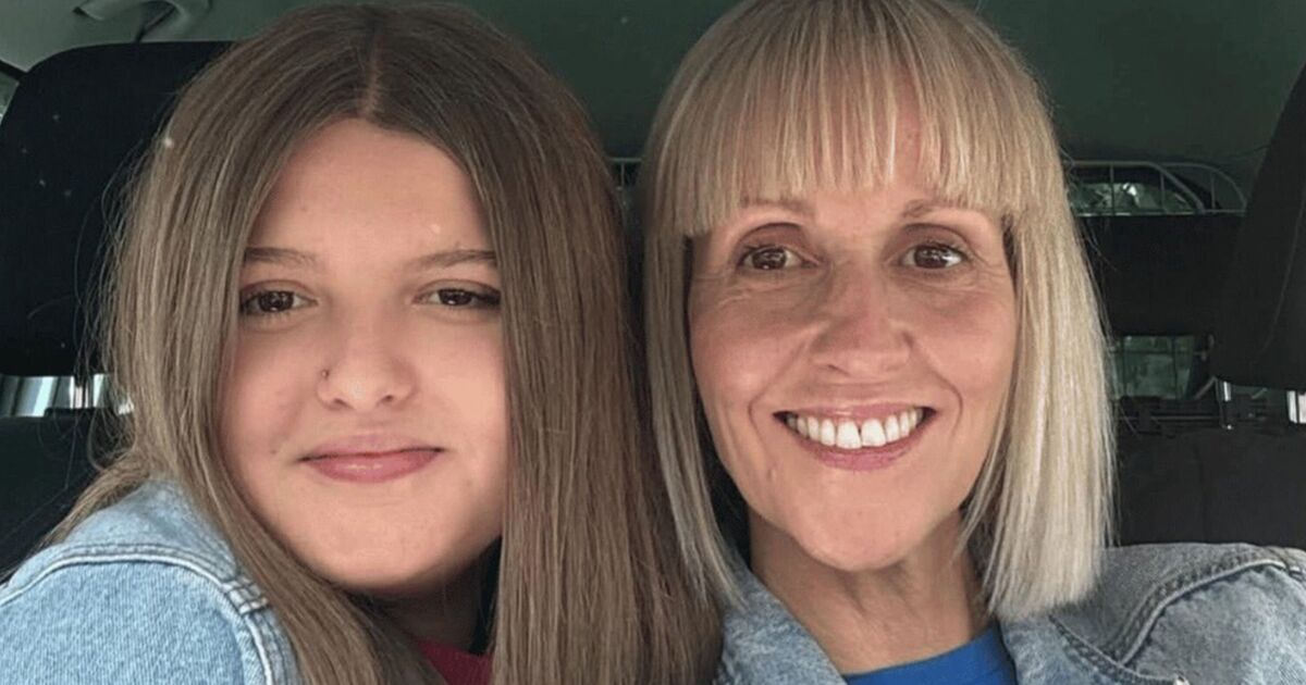 Girl, 15, and her mum, 45, named and pictured for first time after Withernsea tragedy | UK | News | Express.co.uk