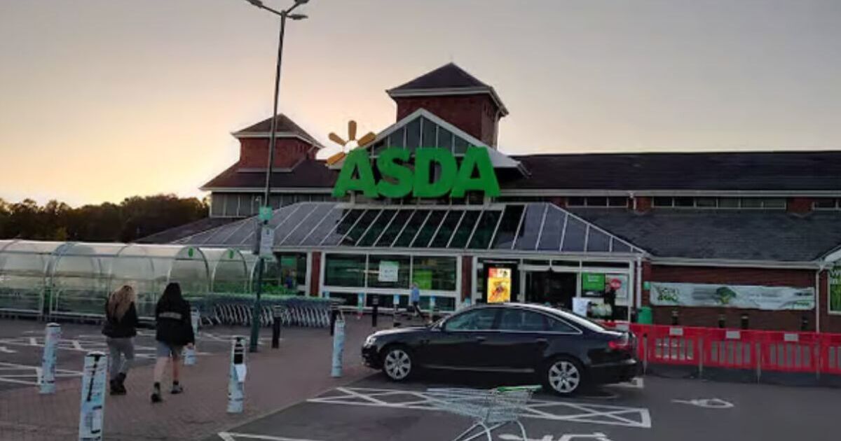 Woman, 23, arrested after knife incident at Asda as police swarm scene | UK | News | Express.co.uk