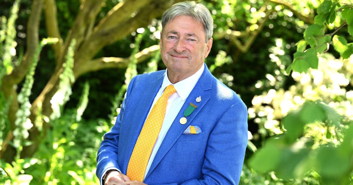 Alan Titchmarsh shares 5 'essential' jobs every gardener needs to do in March | Express.co.uk