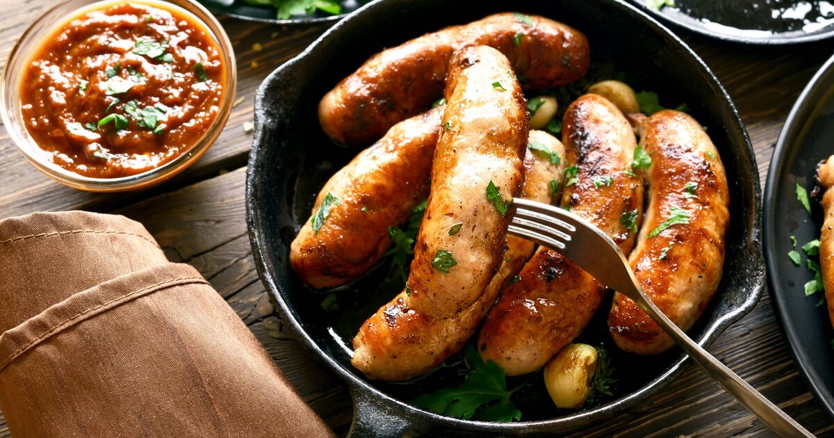 Ditch frying sausages as they come out juicy and tender with butcher's method | Express.co.uk