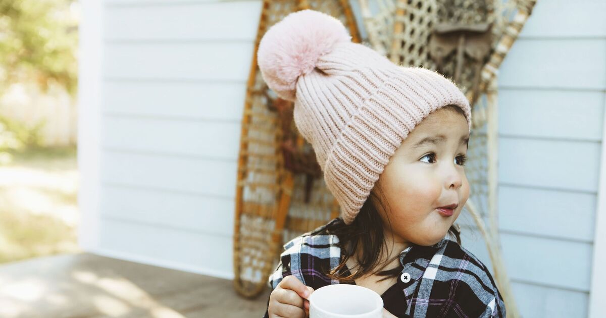 People are only just figuring out why winter hats have pom-poms on the | History | News | Express.co.uk