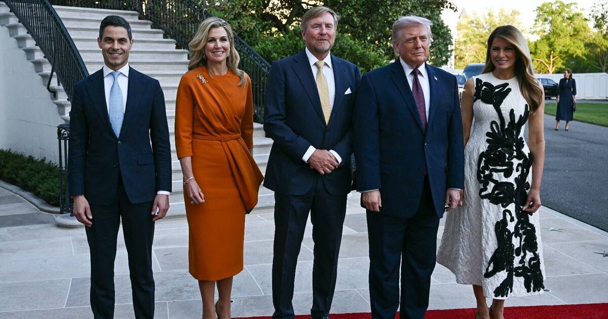 Trump dwarfed by King during royal visit sparks height debate | US | News | Express.co.uk
