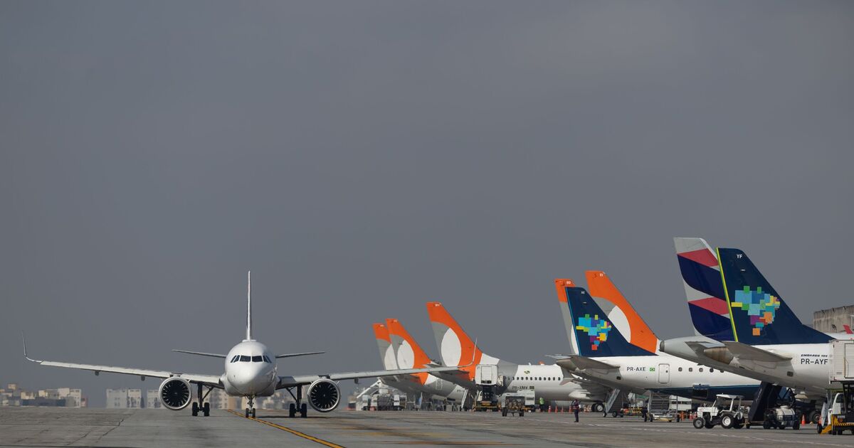 Sprawling 'mega airports' being built as global aviation explodes | Travel News | Travel | Express.co.uk
