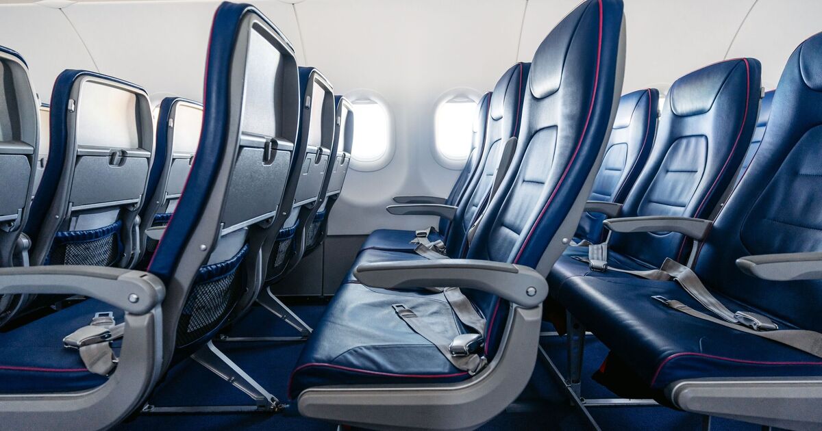 Airline with the smallest seats named — and it's not easyJet | Travel News | Travel | Express.co.uk