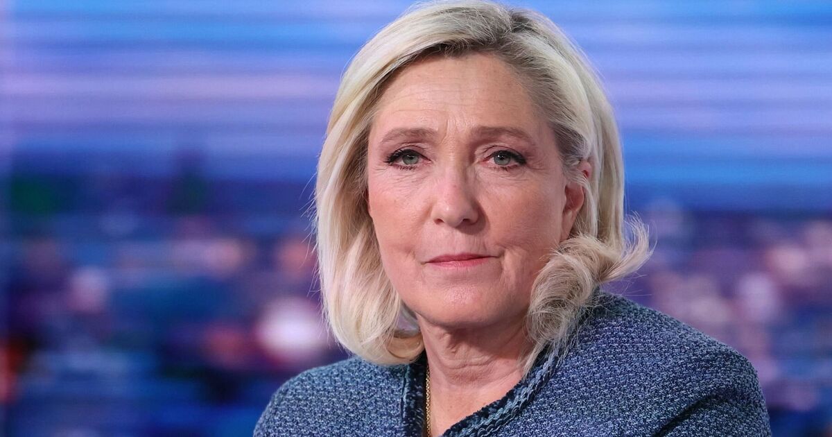 Marine Le Pen vows she'll 'never submit' over decision to bar her from 2027 election | World | News | Express.co.uk