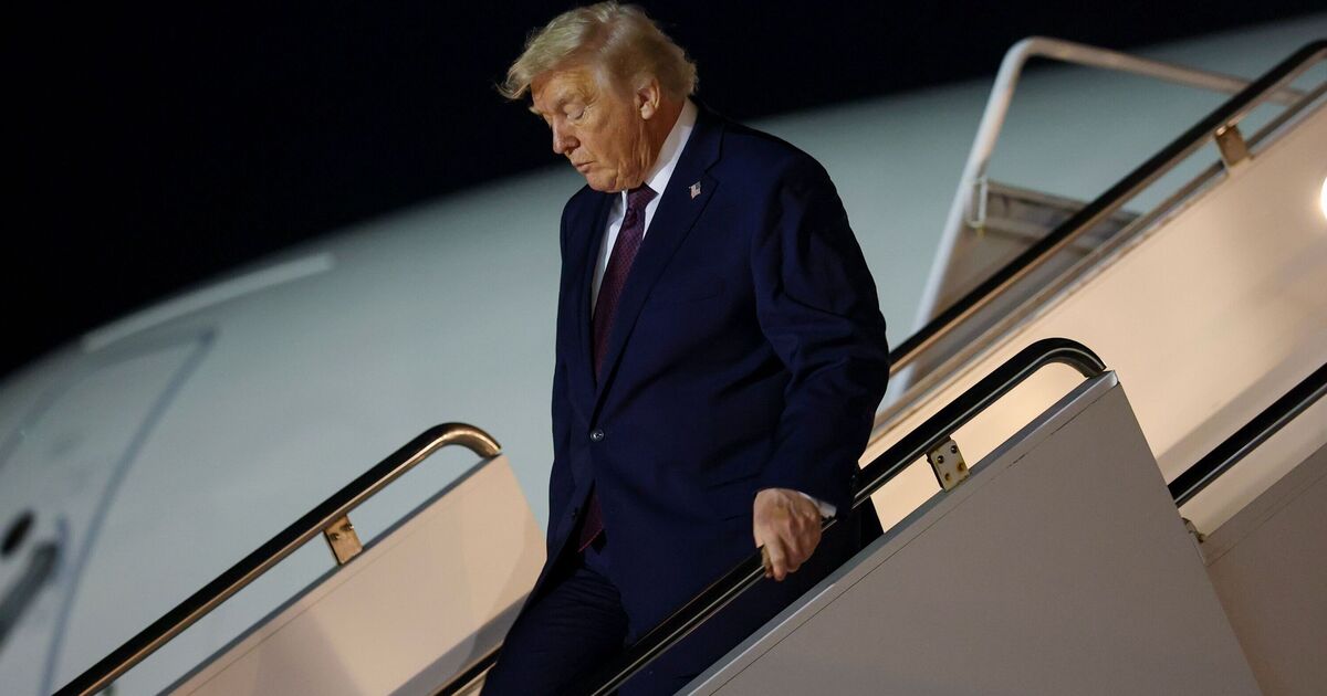 Donald Trump 'struggles' to walk off Air Force One as health fears soar | World | News | Express.co.uk