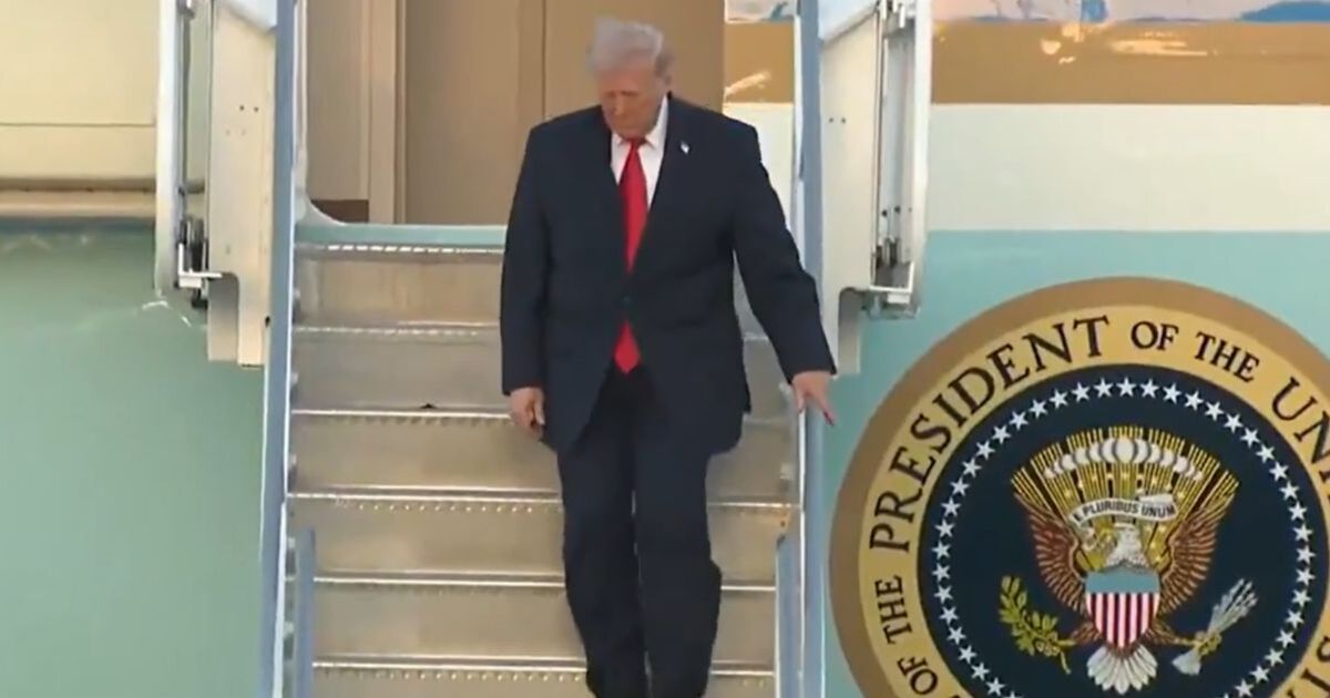 Trump 'limps' down stairs with 'swollen ankles' as health fears soar - 'Clearly not well' | World | News | Express.co.uk