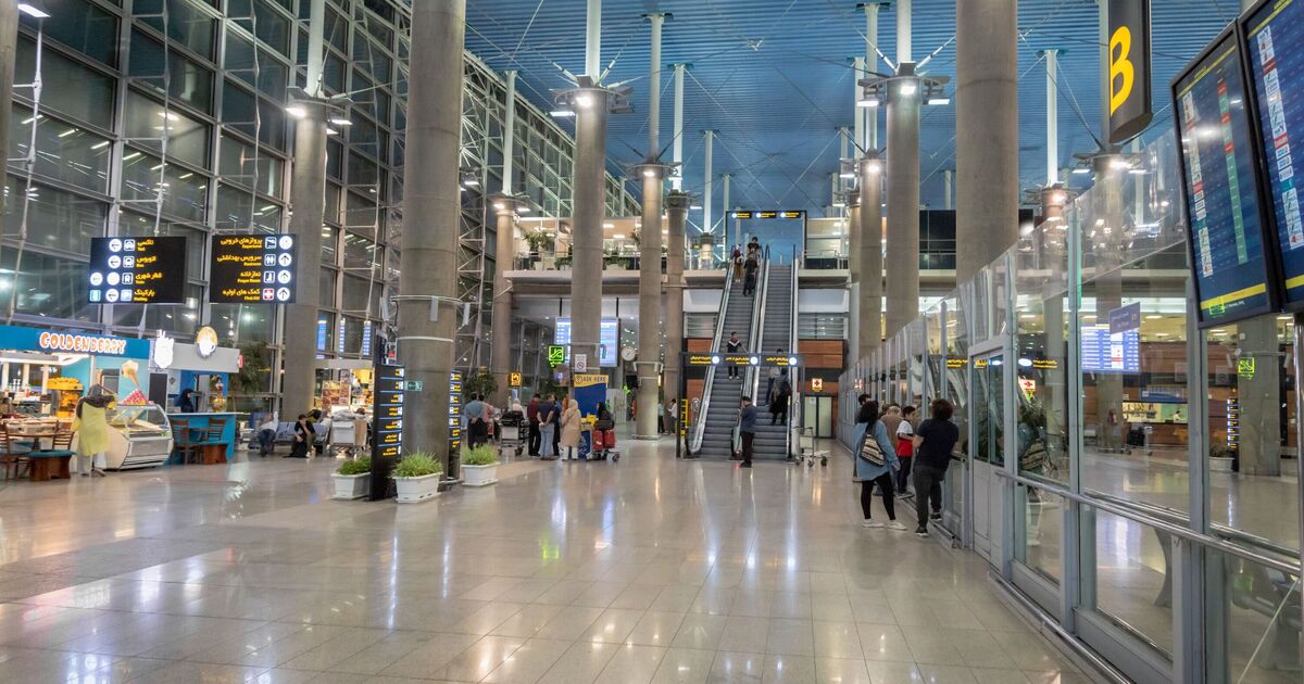 Imam Khomenei airport resumes flights to Turkey and Oman as new Iran peace talks to begin | World | News | Express.co.uk