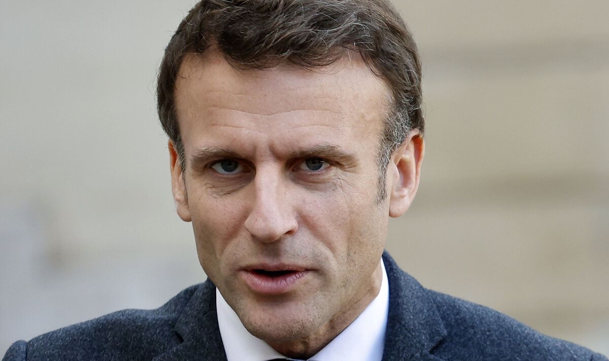 Macron vows to send Ukraine ‘to victory’ in sudden change of tune from Russia's go-between | World | News | Express.co.uk