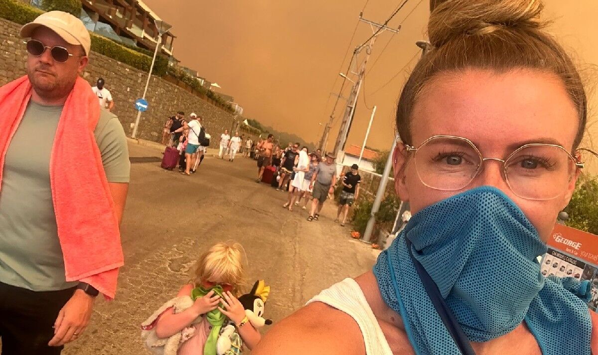 Corfu on fire as wildfires tear through second Greek holiday island | World | News | Express.co.uk