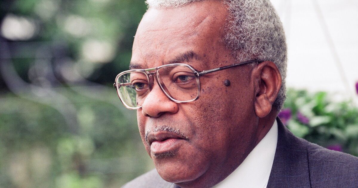 'I met Sir Trevor McDonald and he showed his true colours in seconds' | Celebrity News | Showbiz & TV | Express.co.uk