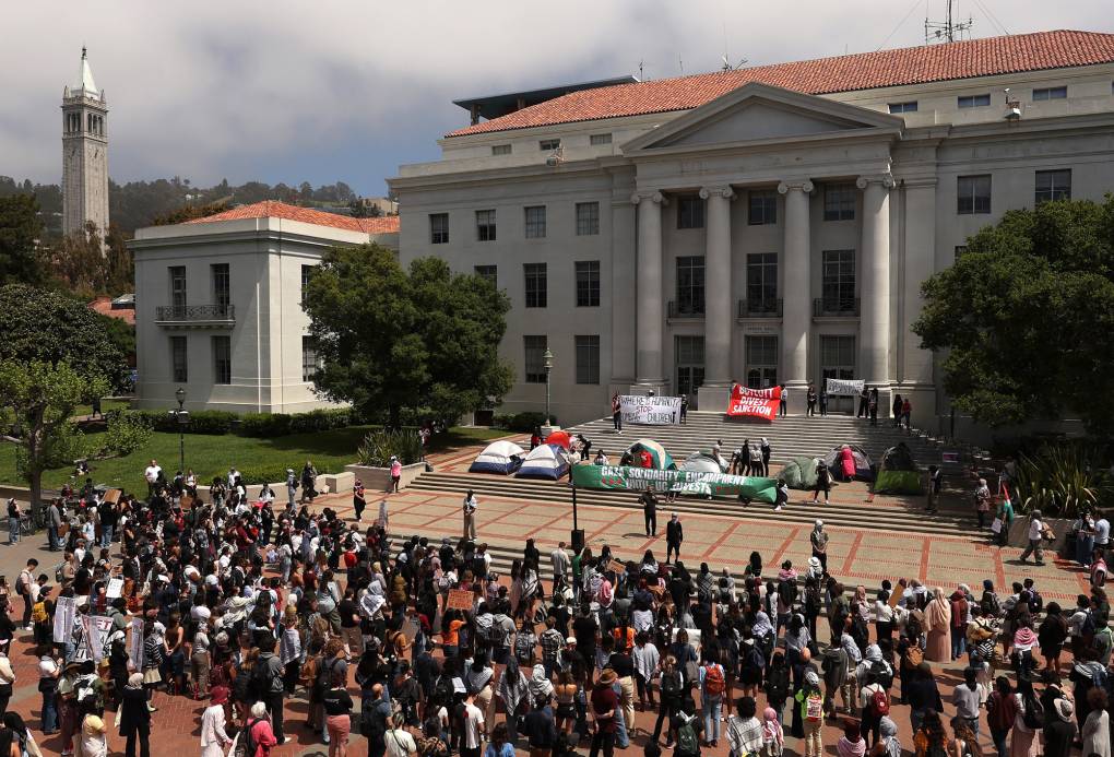 UC Berkeley Students, Faculty Rally Against Trump’s Push to Deport Protesters | KQED
