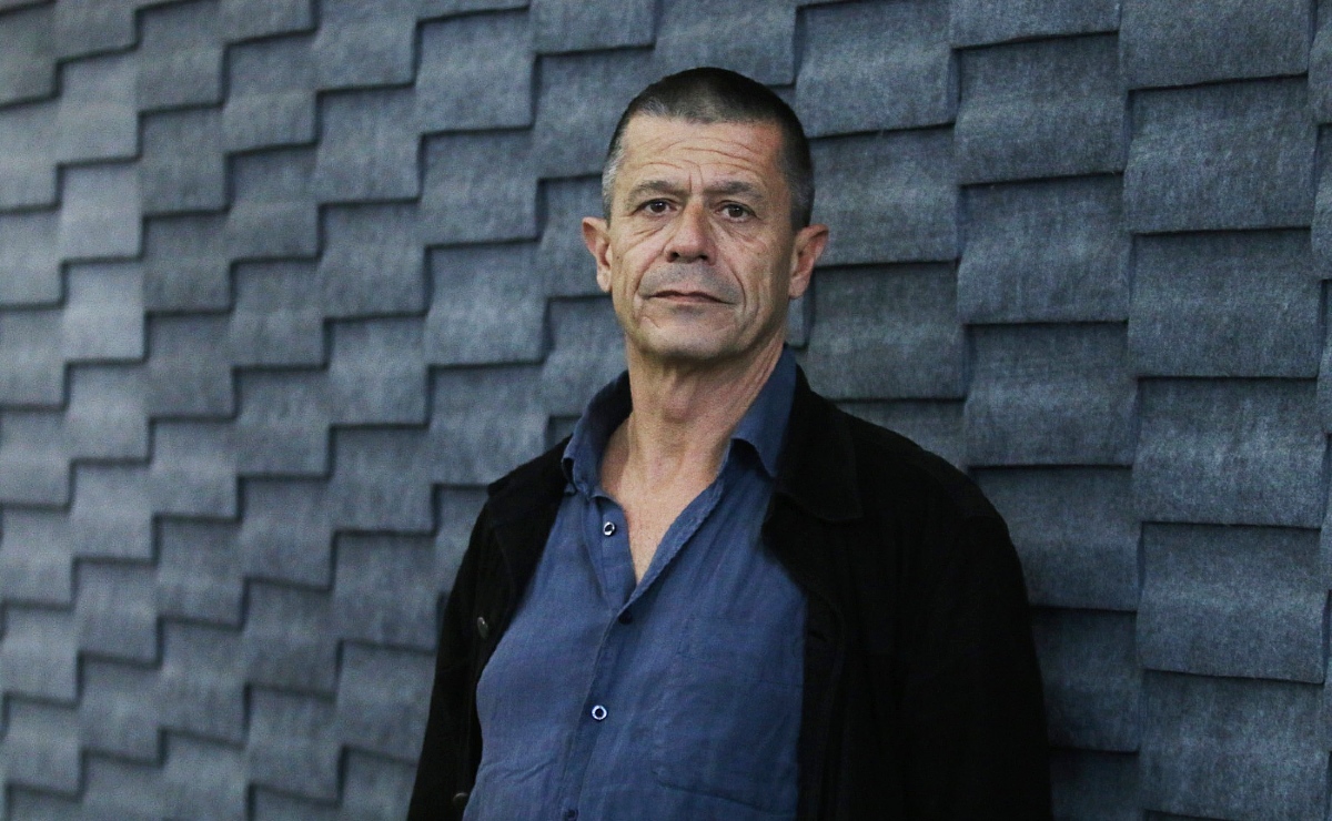 Emmanuel Carrère y ‘Koljós’, una novela sobre memoria y guerra- Grupo Milenio
