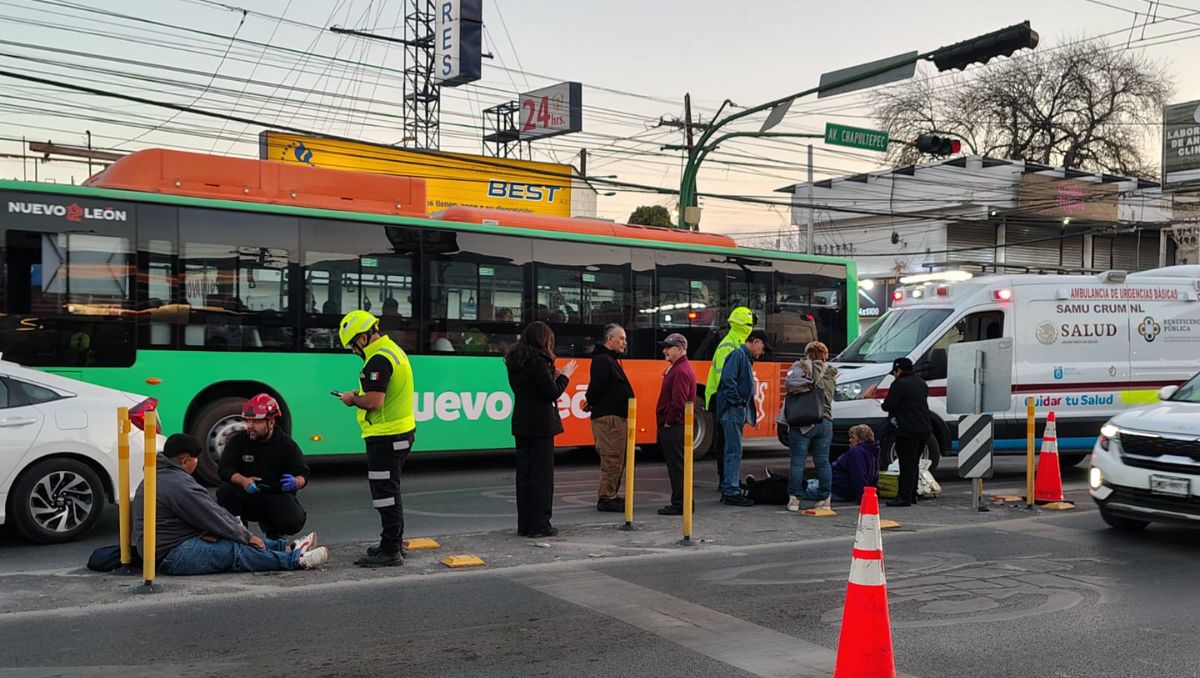 Mujer y sobrino son atropellados en avenida Chapultepec en Monterrey- Grupo Milenio