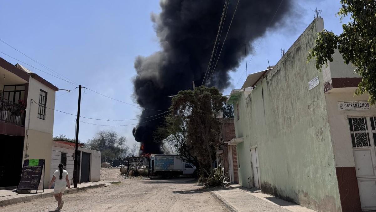 Incendio en terreno de Cerrito de Jerez moviliza a autoridades- Grupo Milenio