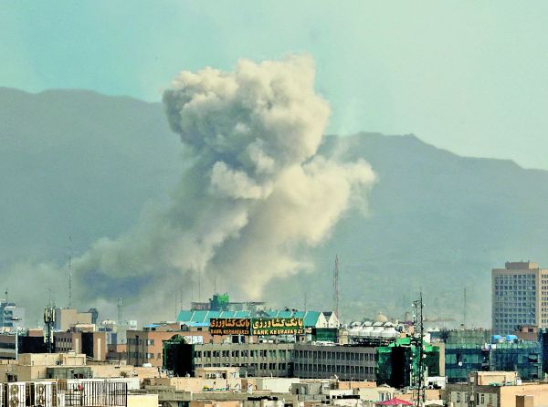 Irán bloquea flujo de petróleo y amenaza con incendiar buques- Grupo Milenio