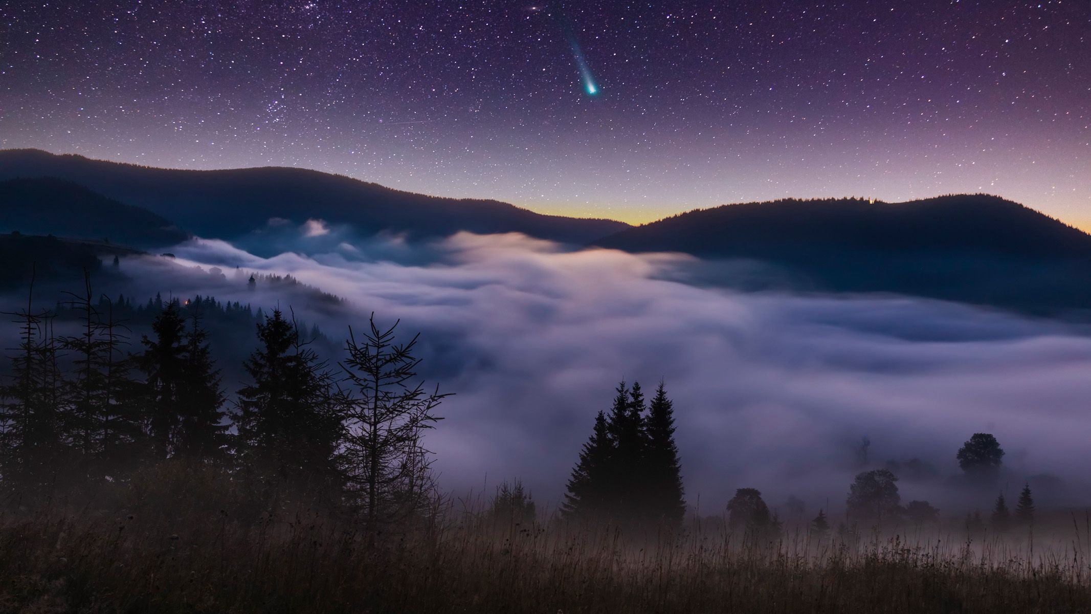Chasing comets: How to photograph these cosmic visitors like a pro | Live Science