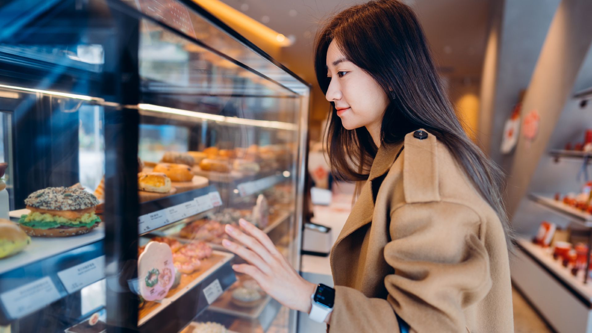 Do the microbes in your gut influence what foods you like? | Live Science