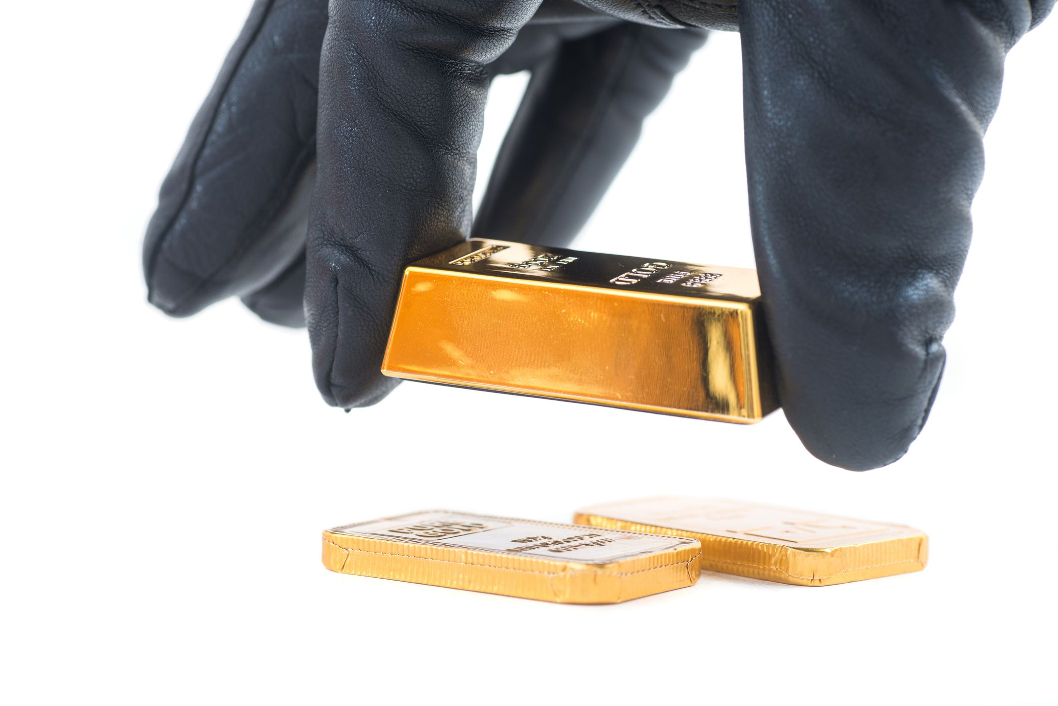 Look Out for These Gold Bar Scams as Prices Surge | Kiplinger