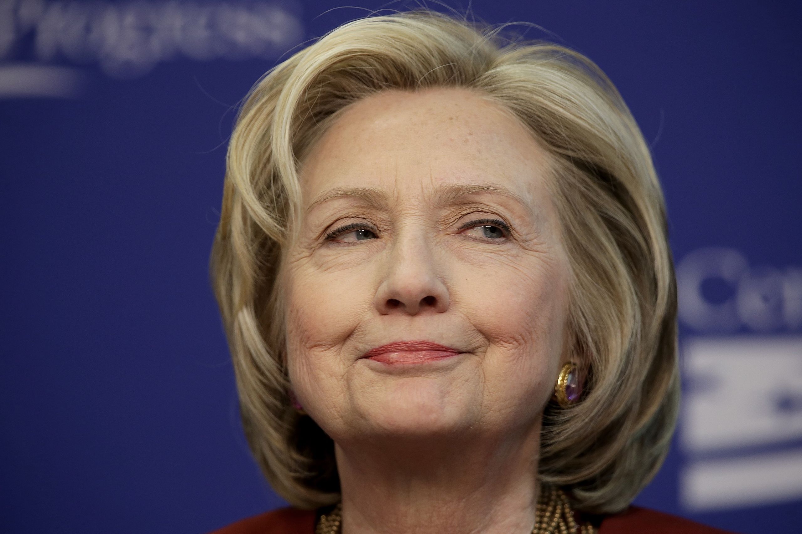 Watch panicked reporters chase Hillary Clinton's van after it faked them out | The Week
