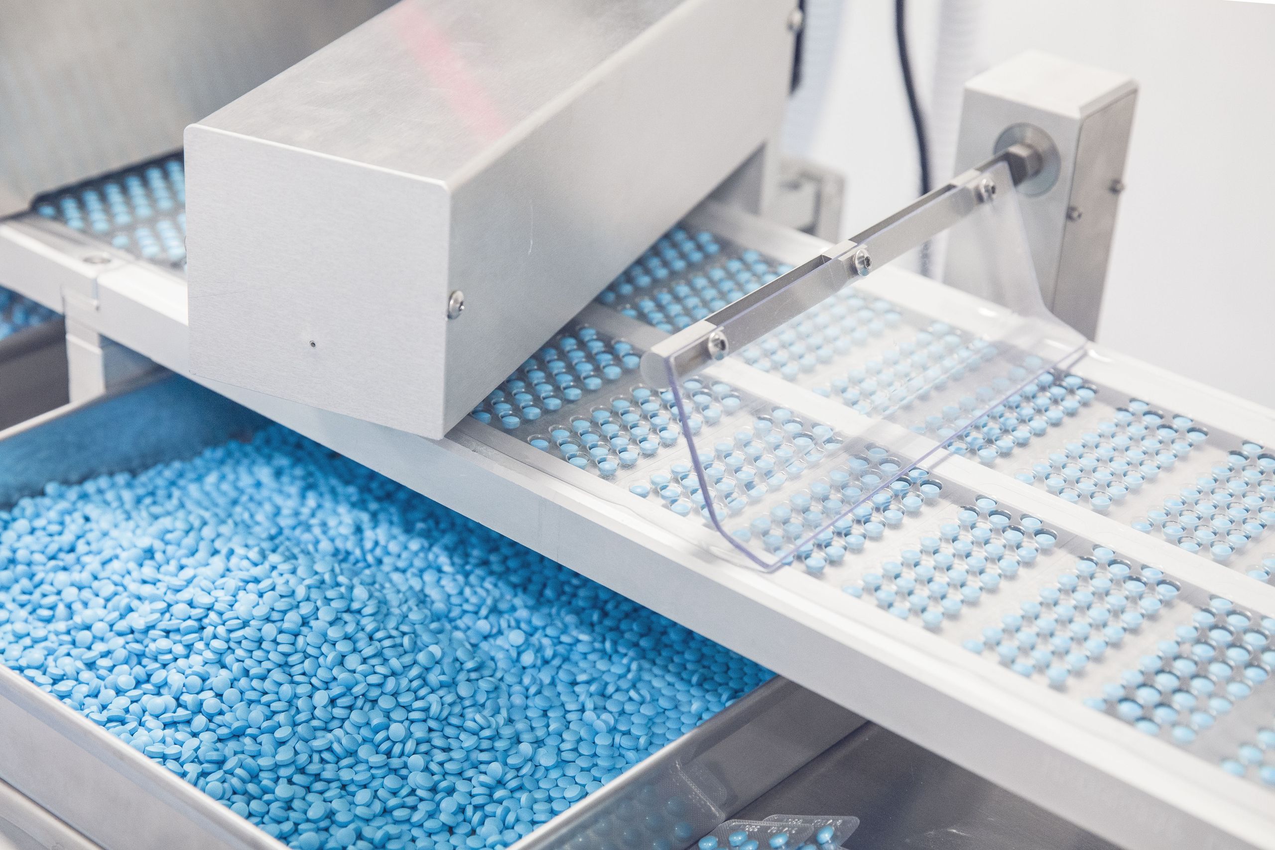The 15 All-Time Best-Selling Prescription Drugs | Kiplinger