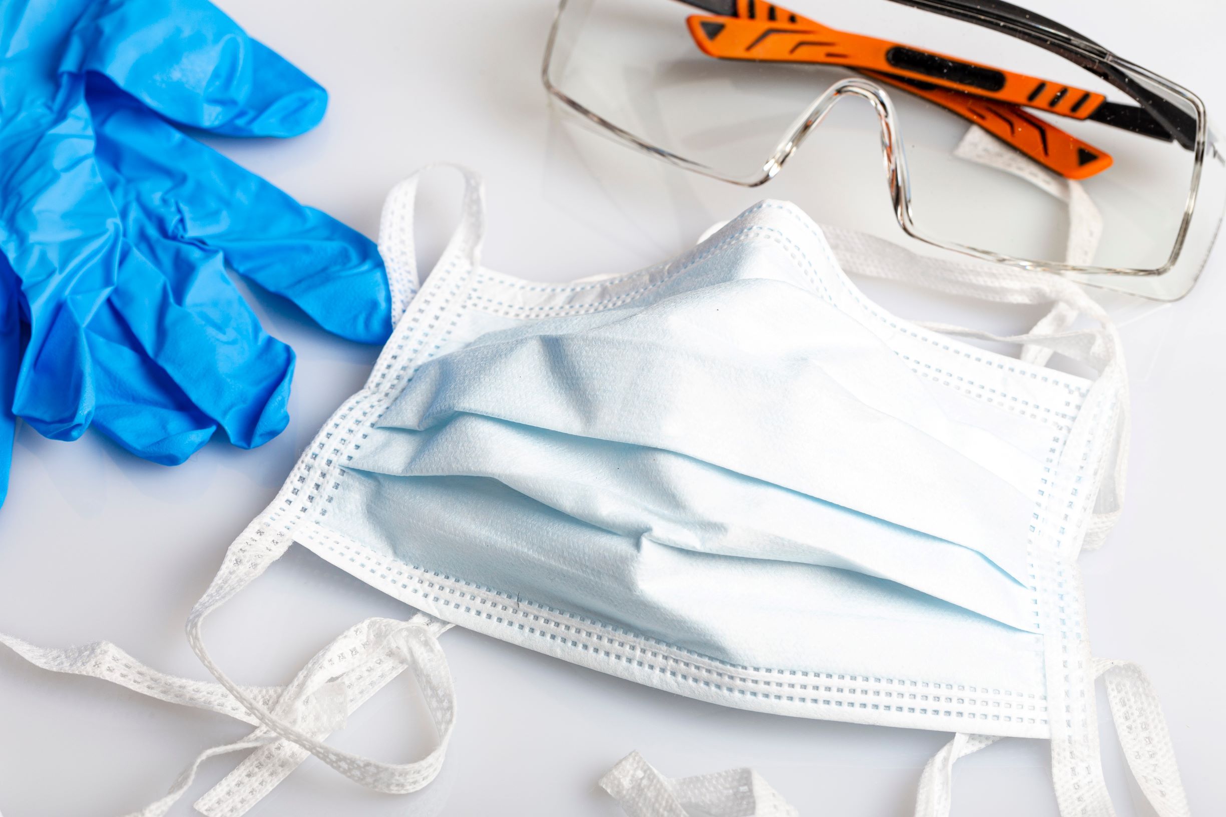 Face masks may reduce COVID-19 spread by 85%, WHO-backed study suggests | Live Science