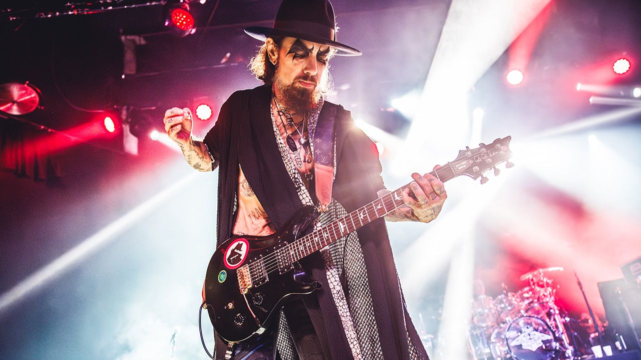 Dave Navarro on why he switched to PRS and Jane’s Addiction’s return | Guitar World