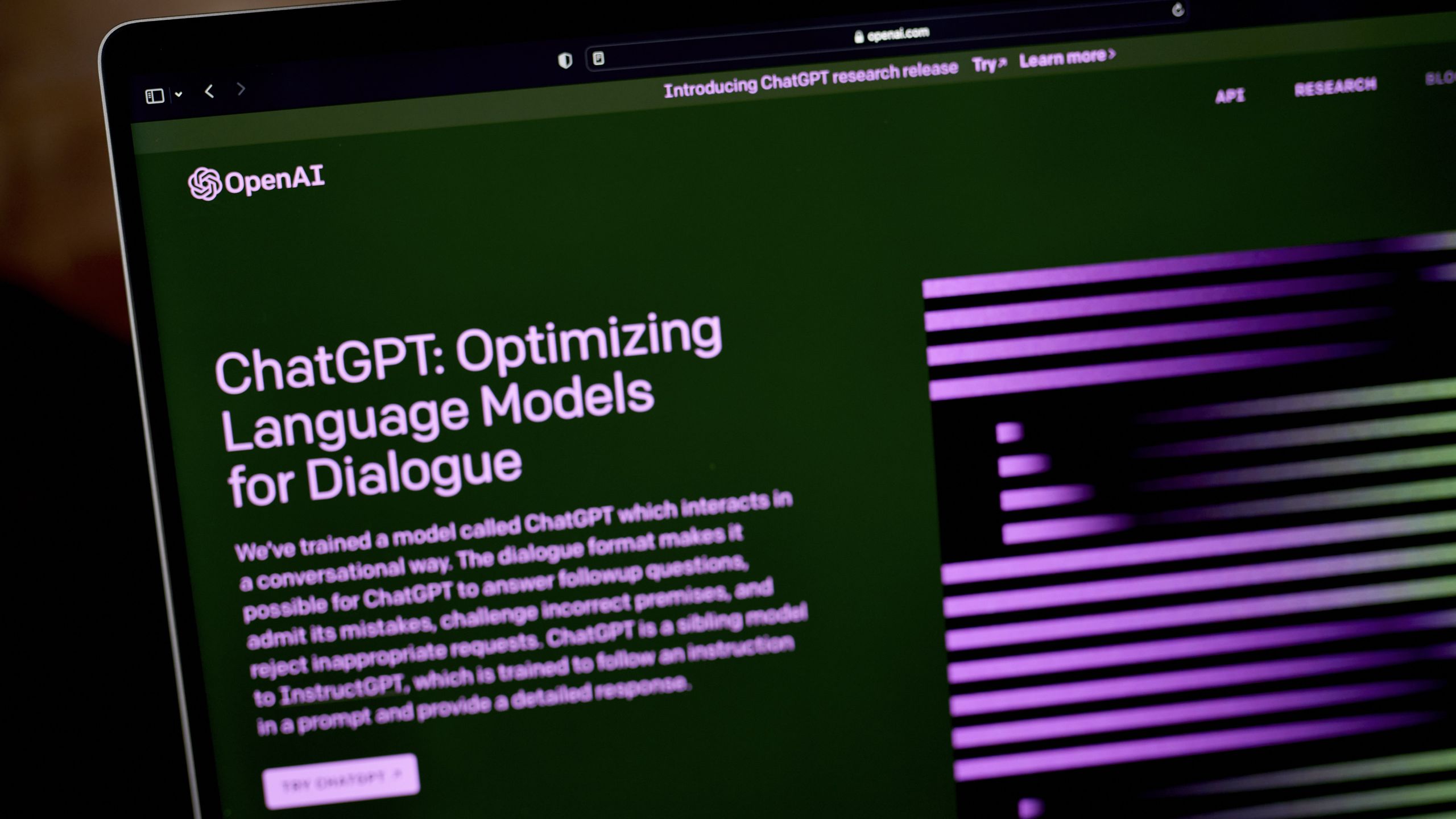 Jailbreaking ChatGPT: Researchers swerved GPT-4's safety guardrails and made the chatbot detail how to make explosives in Scots Gaelic | IT Pro