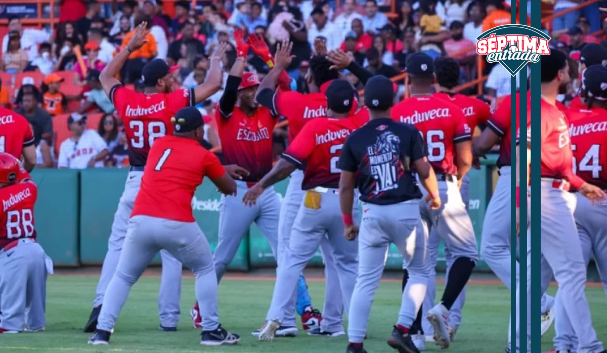 Leones del Escogido gana Juego 4 y está a 1 triunfo del bicampeonato - Séptima Entrada
