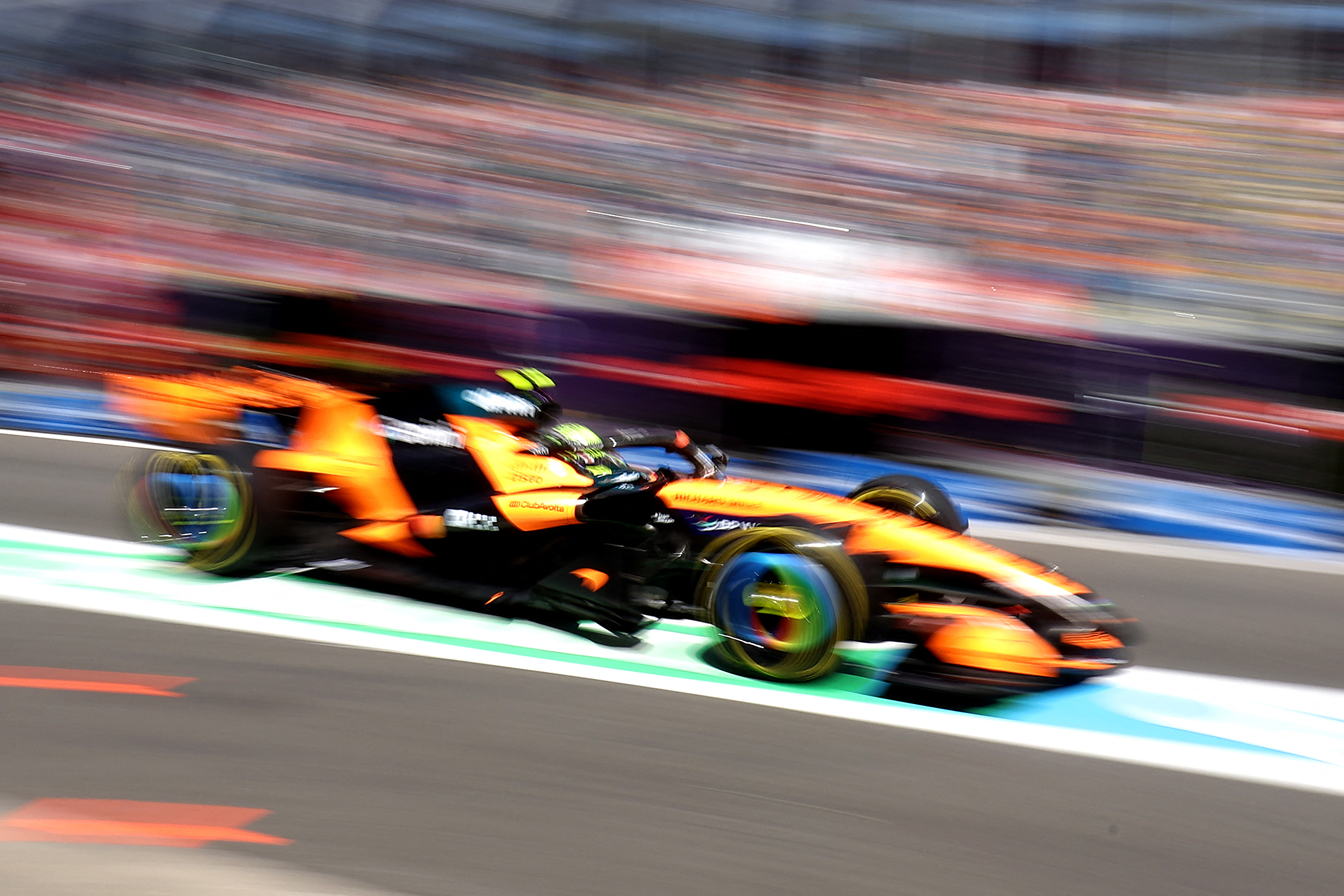 TV Guide: The first laps of the new F1 season and Six Nat...