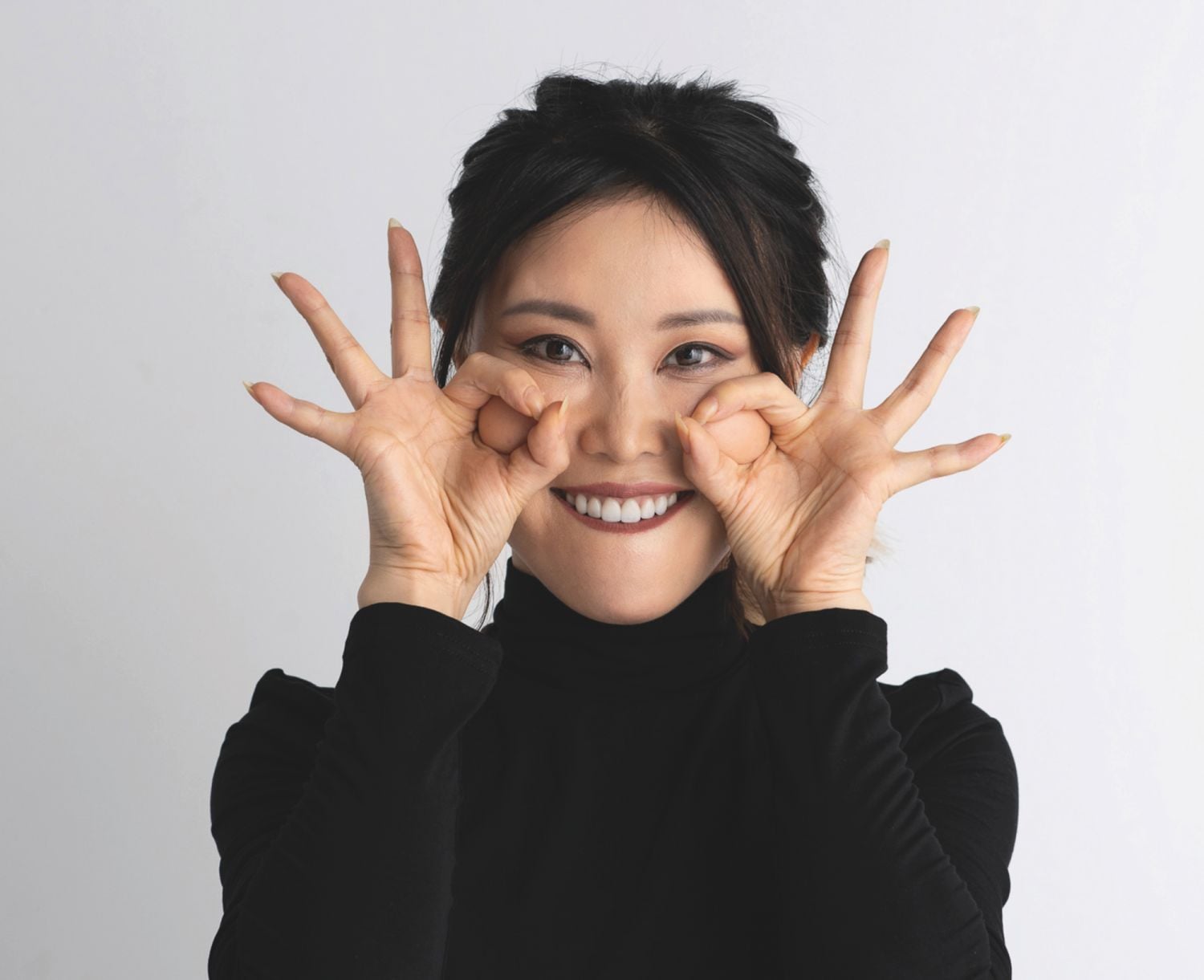 This Face Yoga Expert Shares Her Tips to Help You Achieve a Natural Face Lift | Tatler Asia