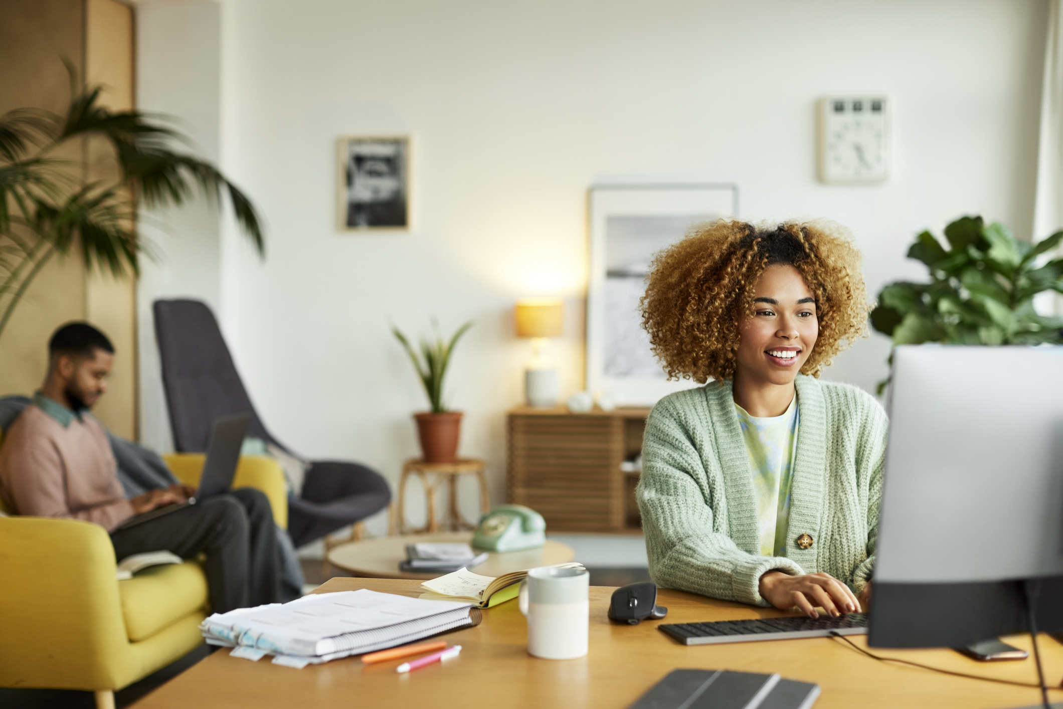 Employees reveal best benefit of working from home and it's not the lack of commute - The Focus
