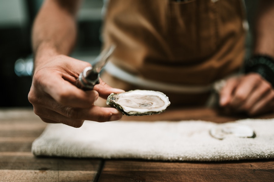 Best of Philly Spotlight: How to Shuck an Oyster with Fishtown Seafood