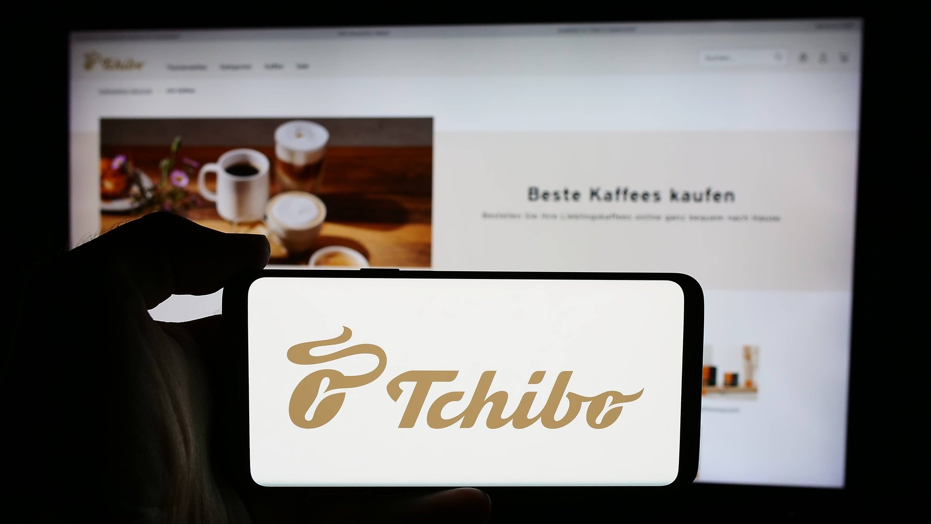 Herbstmagie pur: Dieser Tchibo‑Cardigan wäre Hermine Grangers Lieblingsteil!