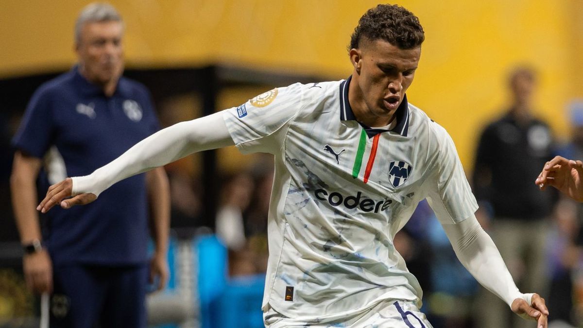 Nelson Deossa deja Rayados y viaja para fichar por el Betis