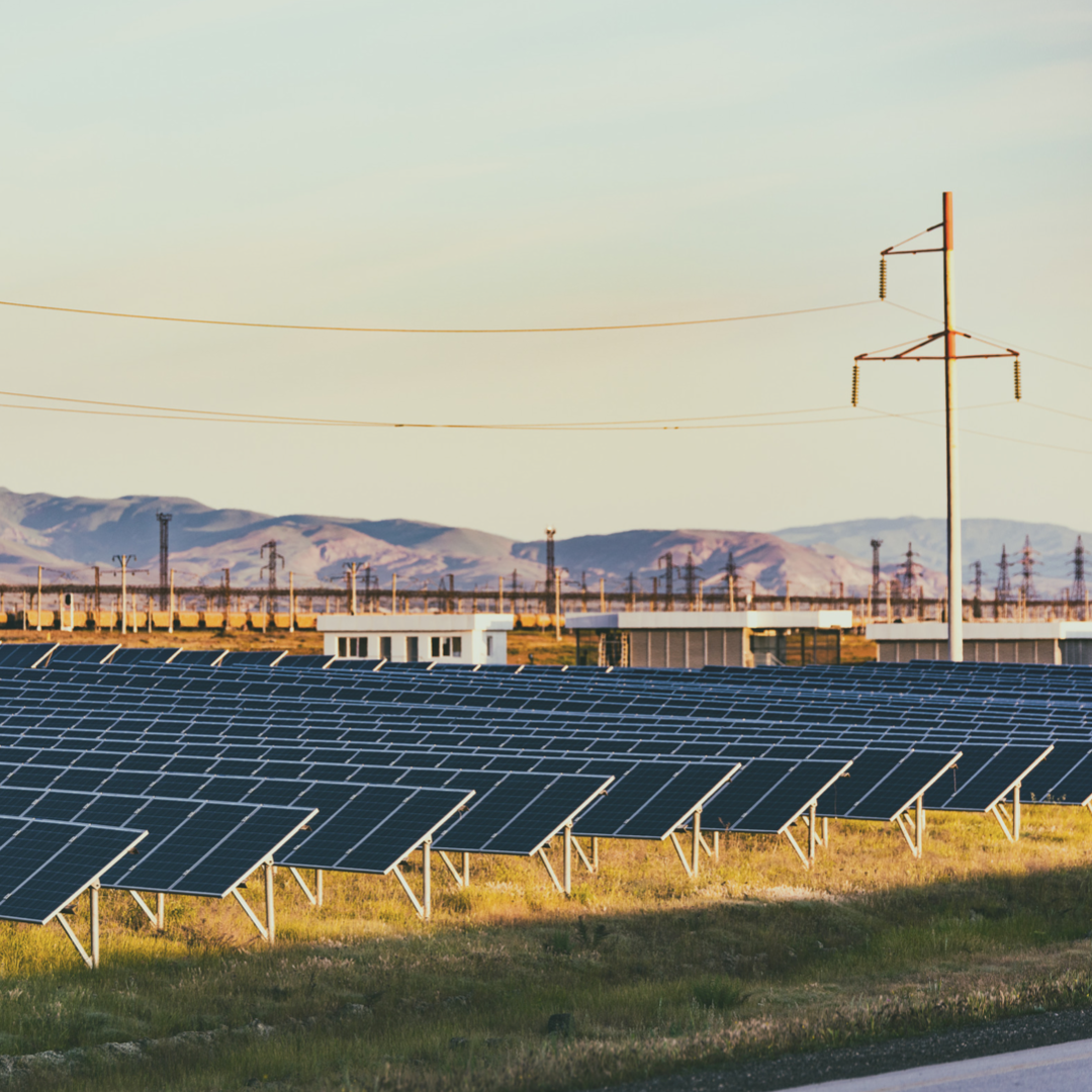 What’s the difference between Utility-Scale and Rooftop Solar Projects?
