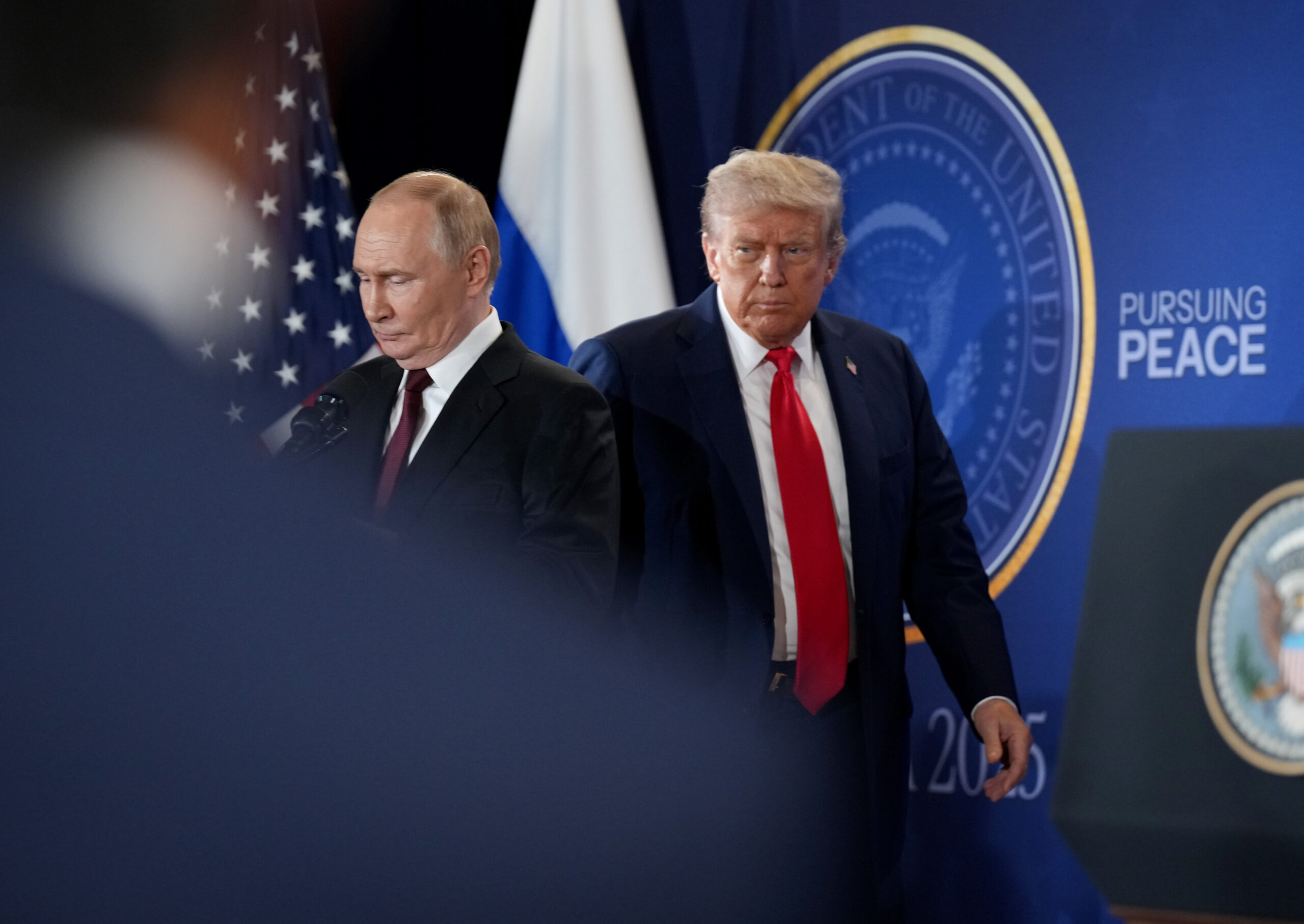 Revealed: Trump nominee withdraws amid scrutiny of ties to Russia – Centre for Climate Reporting