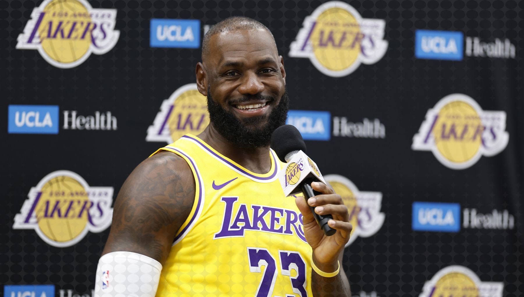 NBA Assistant and Scout Share Outlook on LeBron James' Return to Lakers