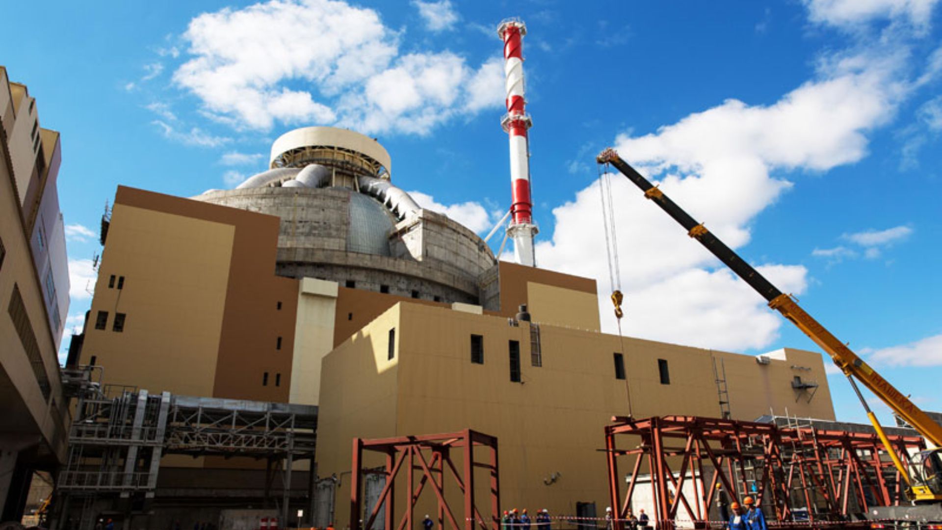 Russia's Rosatom to build 2,400 MW nuclear power plant in Vietnam
