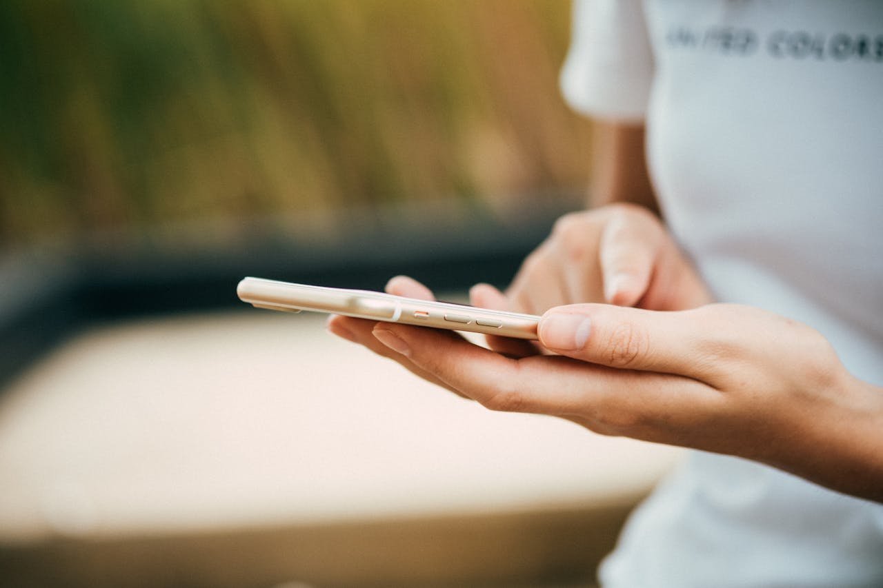 How to Optimize Mobile Experience for Higher Conversion | ConvertMore