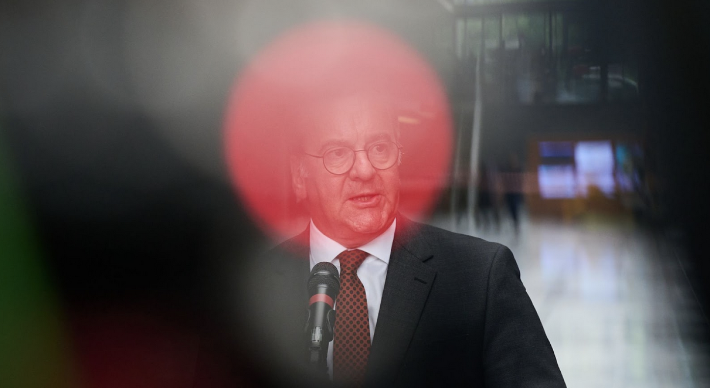 Mehr Geld für Rüstung, aber weniger Kontrolle