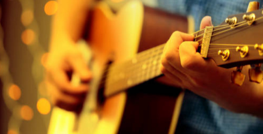 Country Singer's Life & Tour Derailed By Horrific Tragedy