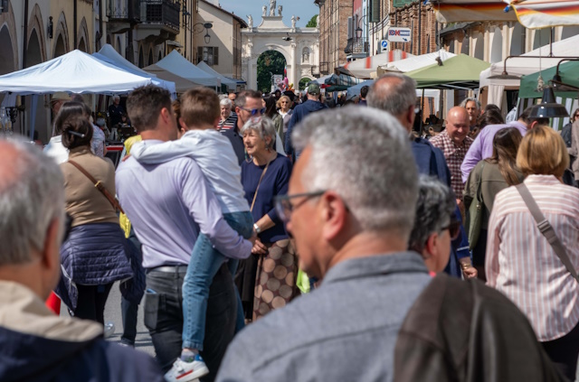 Il primo Mercato dell’Antiquariato e del Collezionismo del 2026