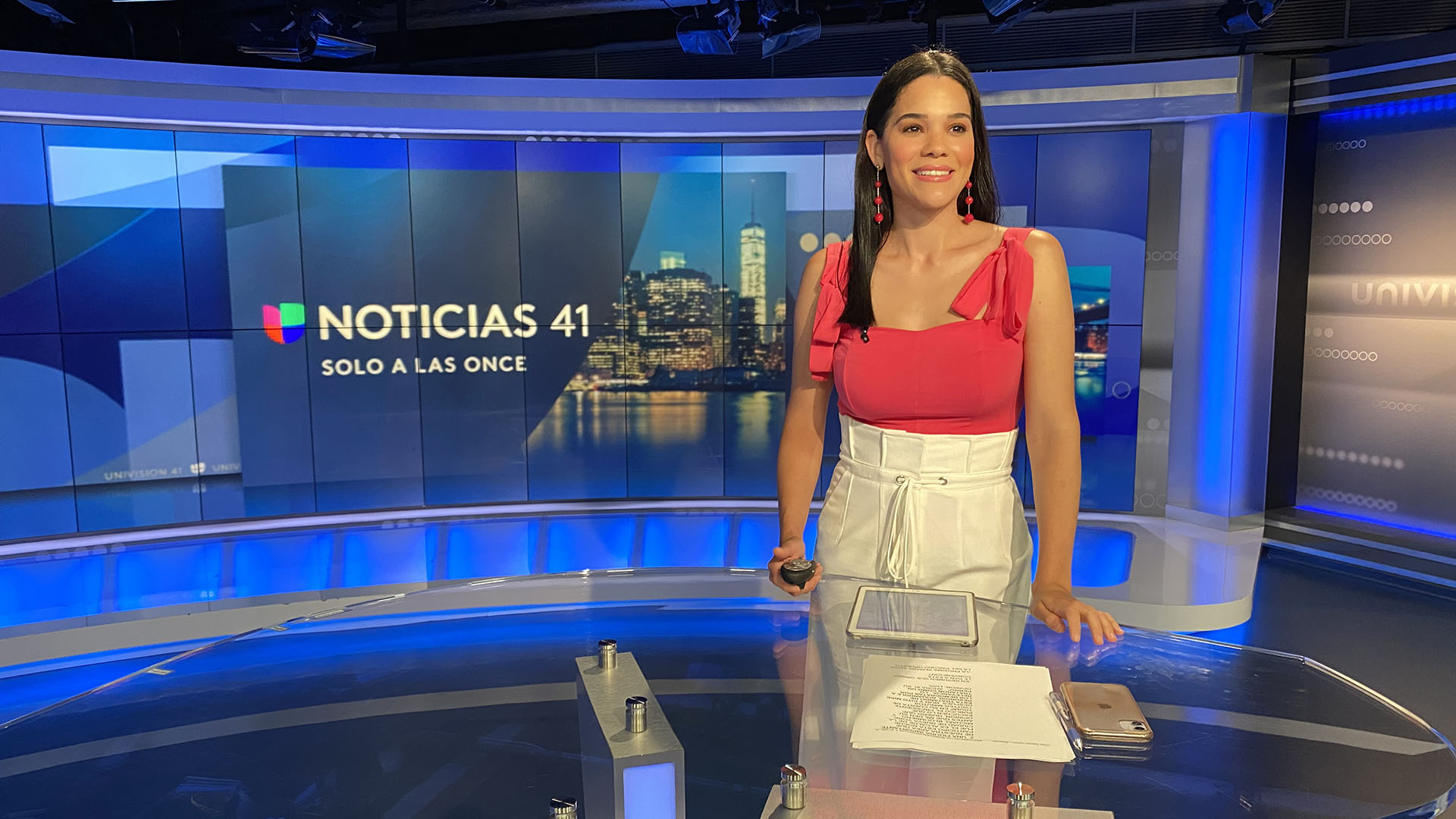 Breaking the mold on the late news | Cronkite News Lab