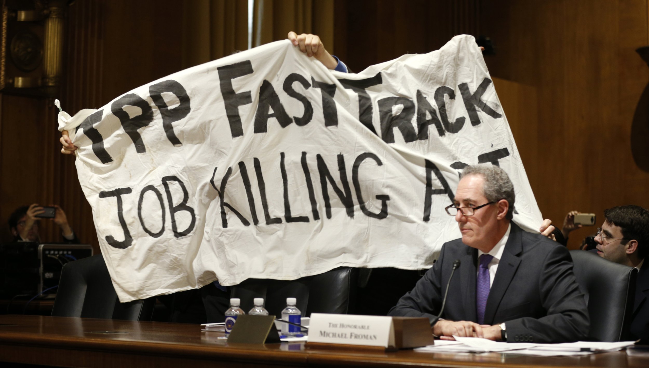 Trade Pact: How The Trans-Pacific Partnership Gives Corporations Special Legal Rights | IBTimes