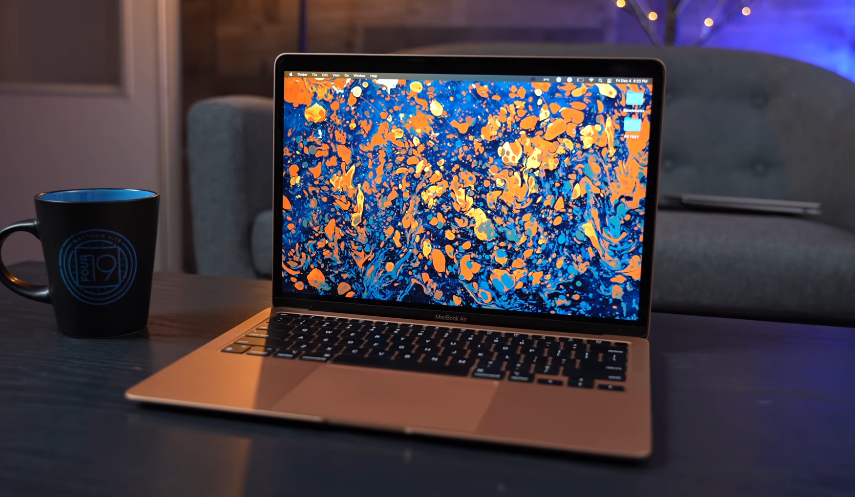 Apple M1 MacBook Air Screensaver Bug: Here's a Temporary Fix