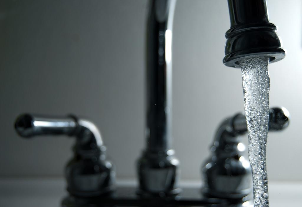 Denby Fawcett: In Defense of Hawaii's Tap Water — Drink it and Thrive - Honolulu Civil Beat